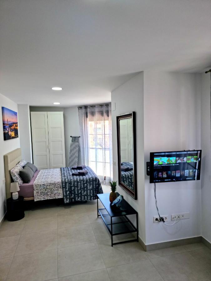 Apartamentos Elemar Free Luggage Storage 马拉加 外观 照片