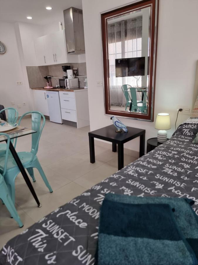 Apartamentos Elemar Free Luggage Storage 马拉加 外观 照片